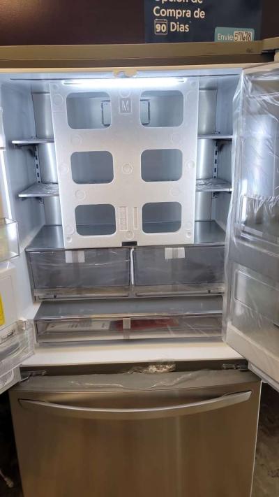 LG Brand New InstaView - Thumbnail 6