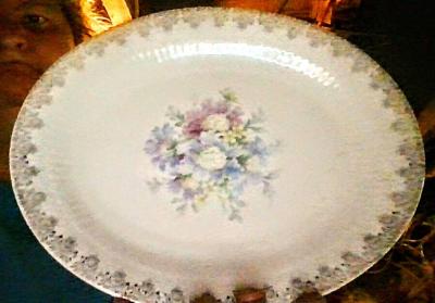 These and many other items will be at Beths blow out sale - Thumbnail 2