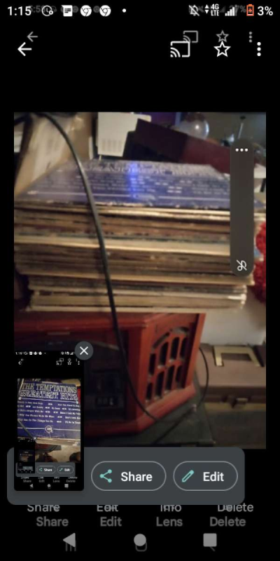 Sylvania record player - Thumbnail 5