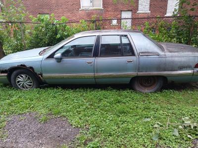 Buick roadmaster - Thumbnail 4