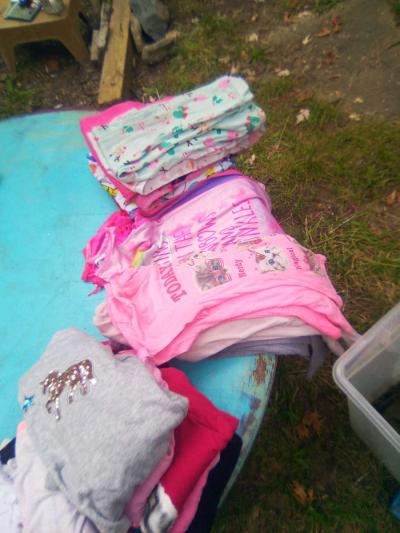 girls clothes - Thumbnail 2