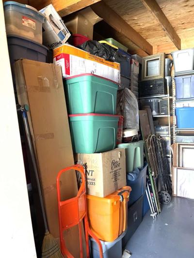 lots of Antiques and other items - Thumbnail 4