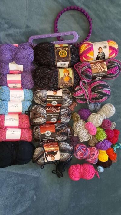 box of yarn - Thumbnail 3