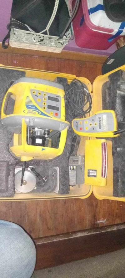 laser leveler - Thumbnail 3