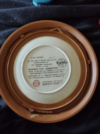 Norman Rockwell plates - Thumbnail 3