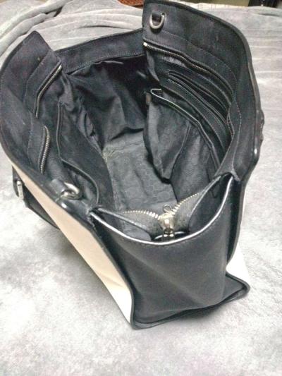 Michael kors purse - Thumbnail 2