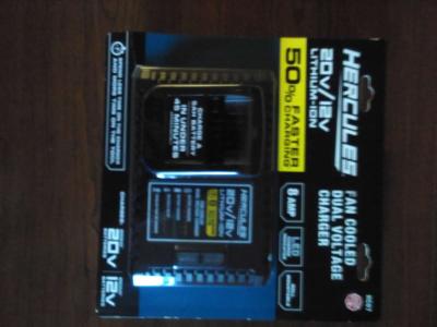Cordless extended 3 8ths ratchet and battery with charger - Thumbnail 4