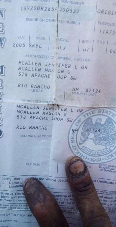 RV with two rooms and one slide out price is fair make a off - Thumbnail 3