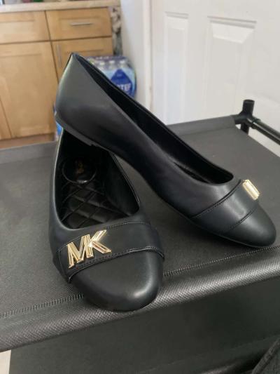 Michael Kors - Thumbnail 3