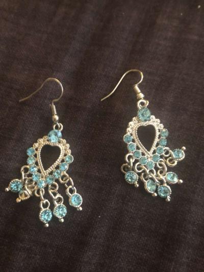 pretty blue earrings - Alicia, Arkansas