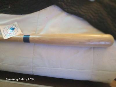 1 of 96 Atlanta Braves 1996 championship wooden baseball bat - Thumbnail 3