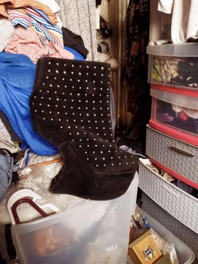 ladygaga black suade heels - Thumbnail 2