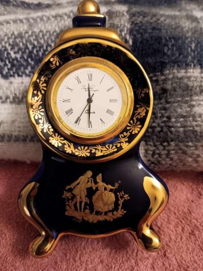 porcelain imperial limoges 22k gold and blue mantle clock - Thumbnail 4