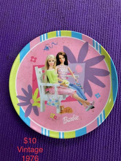 Vintage 1976 Barbie Plate