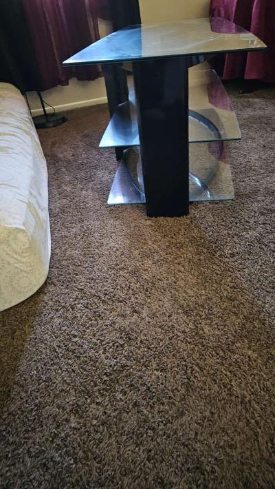 mesa para televisin - Rialto, California