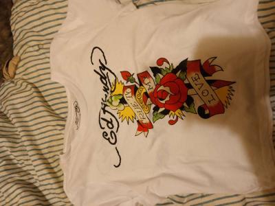 Ed Hardy tshirt size large womens - Thumbnail 2