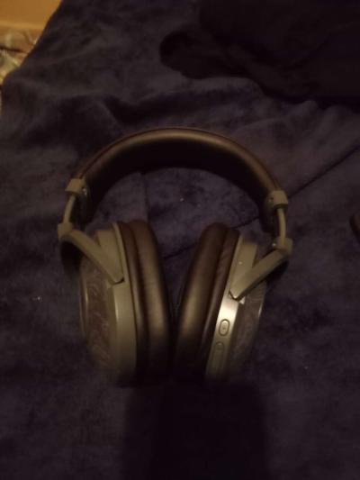 boAt Rockerz Bluetooth headphones over ear wireless with mic - Thumbnail 4