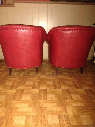 beautiful leather chairs - Thumbnail 4