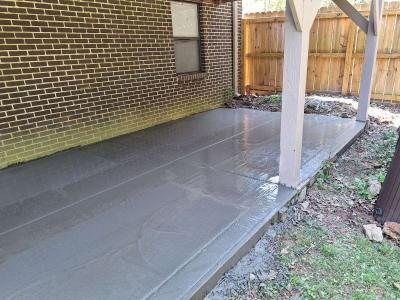 concrete pad - Thumbnail 2