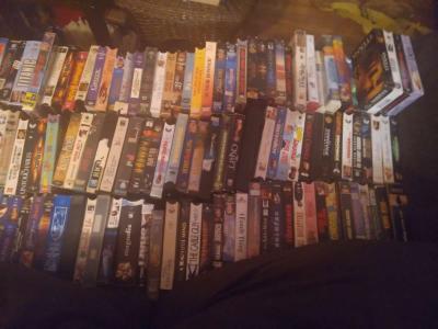264 VHS tapes - Thumbnail 3