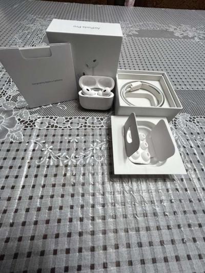 AirPod pro 2 gen - Thumbnail 2