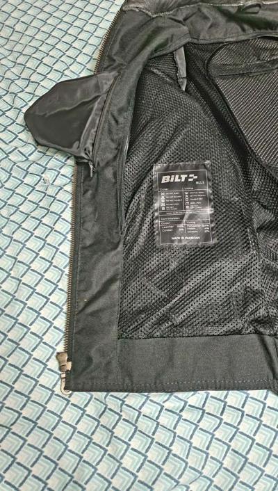 Bilt leather motorcycle jacket - Thumbnail 2