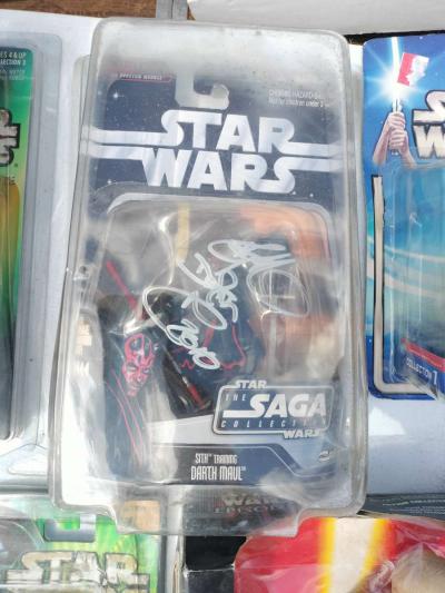 star wars autographed DARTH MAUL - Thumbnail 2