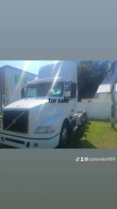 volvo 2014 - Thumbnail 2