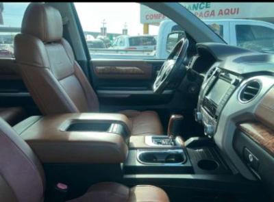 2016 Toyota Tundra 89 k miles - Thumbnail 2