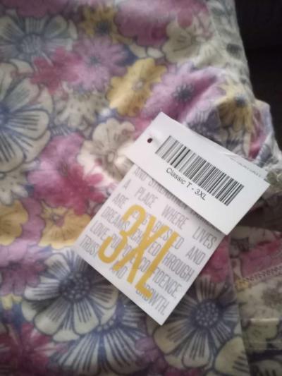 NWT 3XL LuLaRoe Cassic T and Madison Skirt outfit 35 - Thumbnail 2