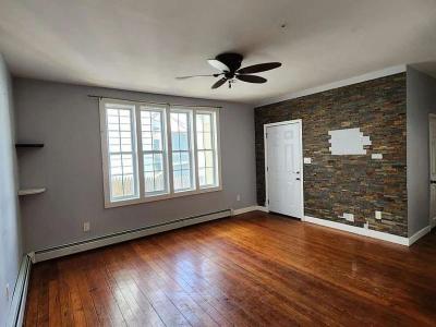 Apartment for Rent - Thumbnail 1