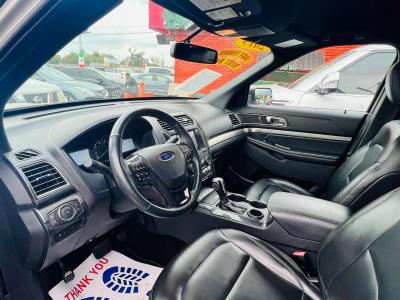 2019 Ford Explorer XLT 134k millas - Thumbnail 3