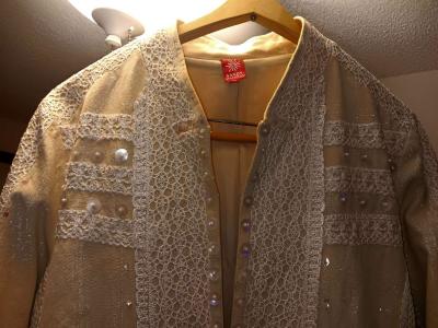 New beautiful  long creme with lace linen jacket - Thumbnail 4