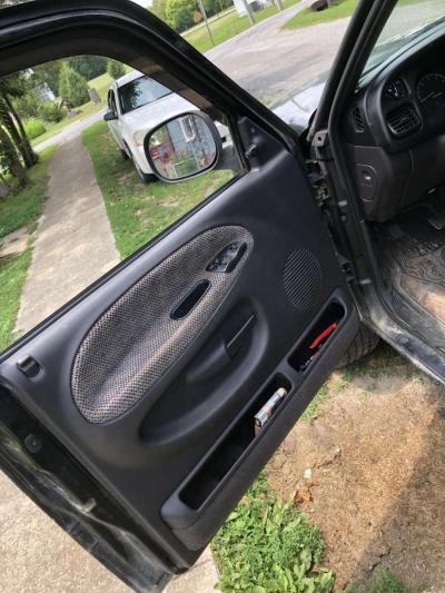2001 dodge ram - Thumbnail 6