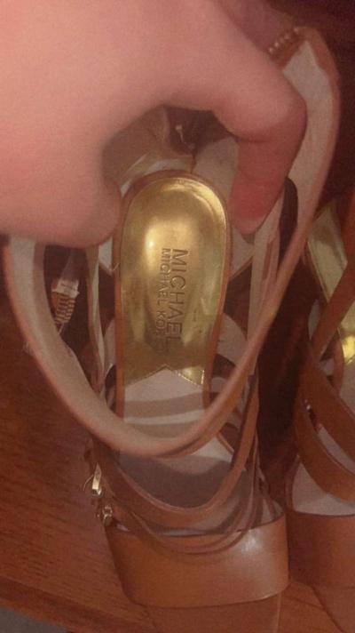 Stunning MK Highheels - Thumbnail 2