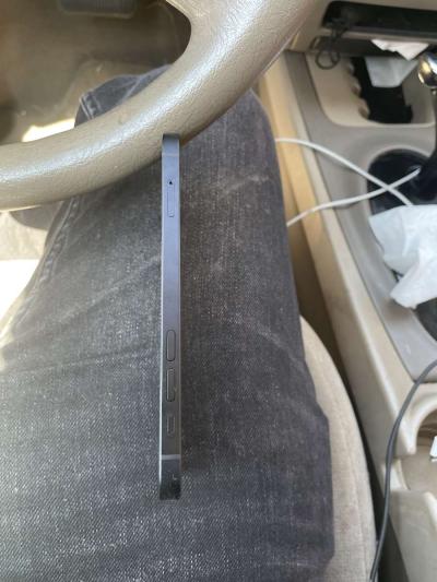 iPhone 12 64gb - Thumbnail 3