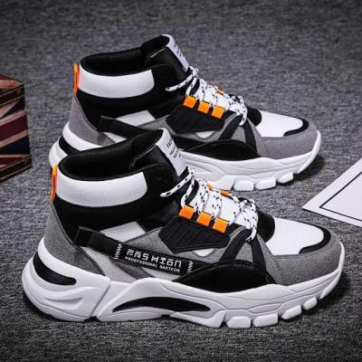 am selling shoes - Thumbnail 3