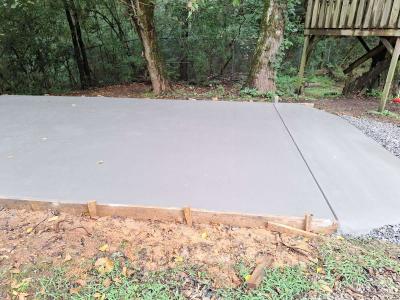 concrete pad - Thumbnail 6