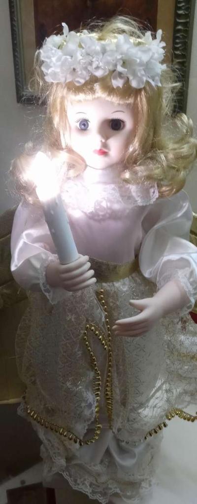 1988 VINTAGE MECHANICAL ANGEL SHE REALLY TALL - Kokomo, Indiana