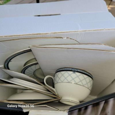 fine bone china - Thumbnail 4