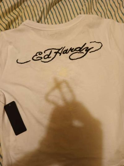 Ed Hardy tshirt size large womens - Thumbnail 4