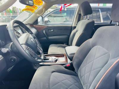 2018 Nissan Armada - Thumbnail 2
