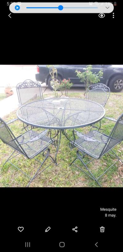 Mesa de patio con sillas Mesedoras  Sale - Thumbnail 2