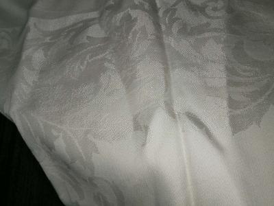 Vintage Linen Tablecloth and 8 napkins - Thumbnail 4