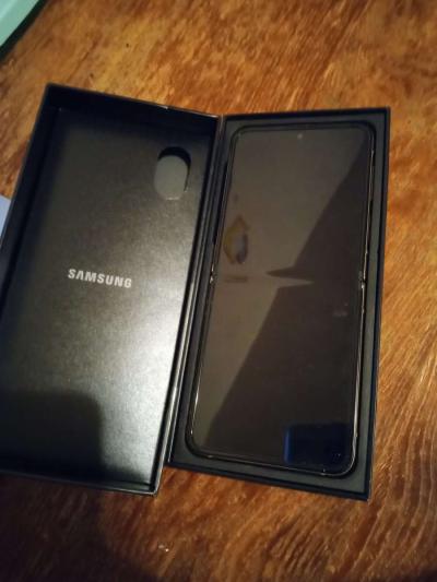 flip phone - Thumbnail 3