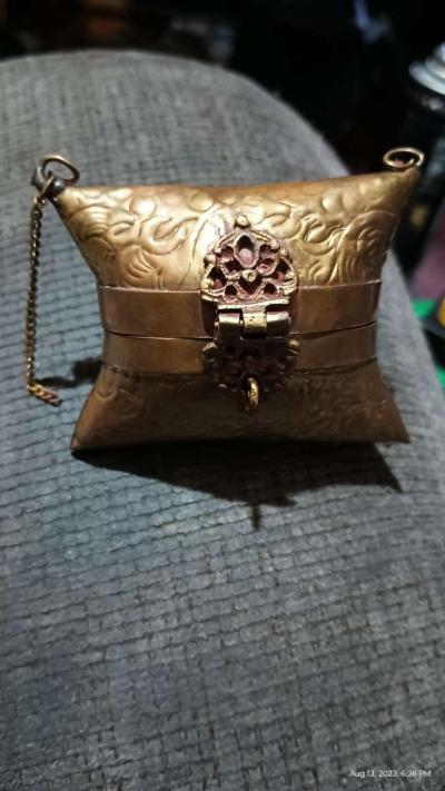 vintage brass n copper coin purse - Thumbnail 3