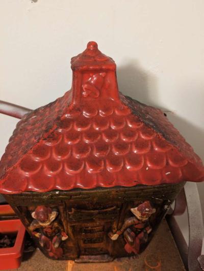 1950 to 1970 Fairy Pixie Schoolhouse cookie jar - Thumbnail 2
