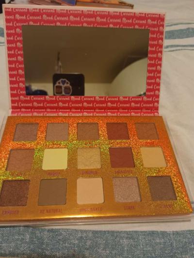 eyeshadow palettes full size four five of them - Thumbnail 6