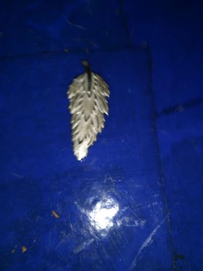 Sterling Silver Leaf Pin - Thumbnail 3