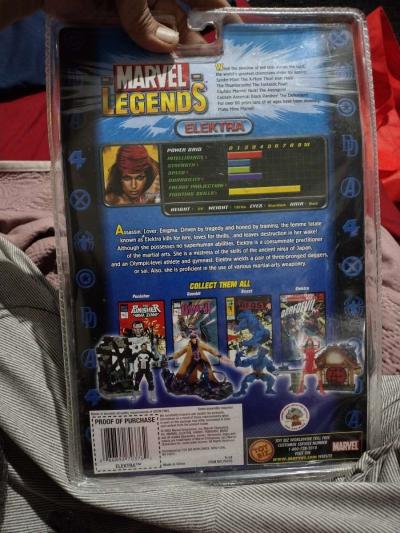marvel Legends Elektra - Thumbnail 2